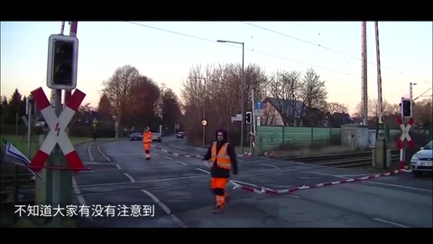 鐵路紅綠燈原理和普通紅綠燈差別這么大？難怪道口是事故高發地！
