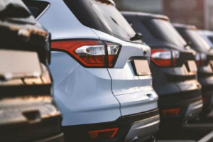 汽車投訴聚焦銷售<em>和</em>售后環節：<em>虛假</em><em>宣傳</em>等“大坑”還有多少？