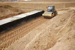 濕陷性黃土地區<em>路基</em>施工控制要點及<em>處理</em>方法