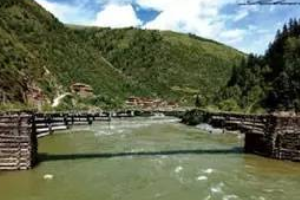 懸臂梁橋—藏區的伸臂木梁橋