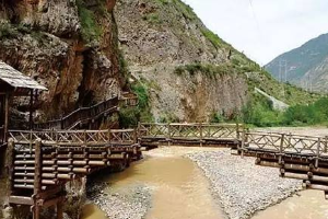 <em>懸臂梁</em><em>橋</em>—仿制<em>的</em>鄧鄧<em>橋</em>