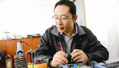 “泰州最美職工”王軍：精工<em>匠心</em>追求<em>極致</em>的“電氣專家”