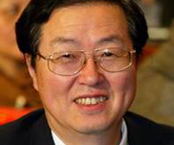 駕馭金融戰(zhàn)車的學(xué)者型行長——周小川