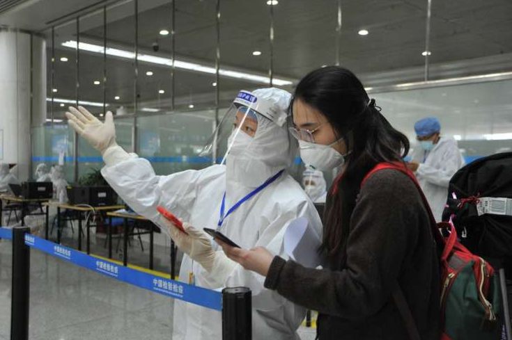 青島市城陽區招募十名外語<em>志愿者</em> 在機場承擔旅客信息錄入等工作