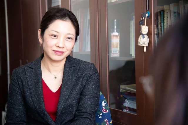 中國人民<em>大學</em><em>外國語</em><em>學院</em>俄語系<em>教授</em>陳方：獲得“俄中文學外交翻譯獎”一等獎