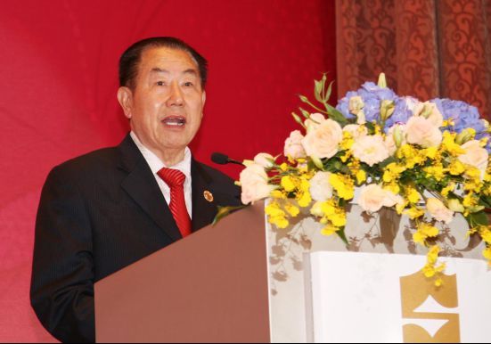 袁宗堂 <em>將</em><em>一生</em>獻給熱愛<em>的</em>旅游飯店<em>事業</em>