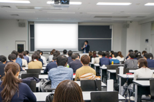 通識(shí)課：“愛國(guó)奮進(jìn)無止境，做新時(shí)代有為材料人”課程思政教學(xué)案例