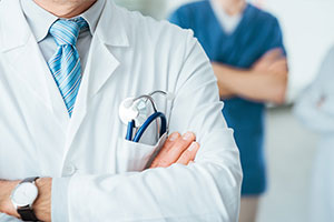 <em>中醫藥</em><em>專業</em>：《堅持<em>和</em>發展中國特色社會主義的總任務——<em>中醫藥</em>的療效才是硬道理》<em>課程</em><em>思</em><em>政</em><em>案例</em>