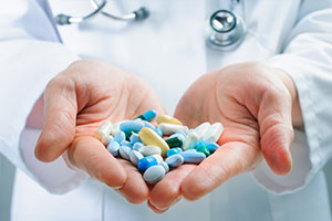 "<em>中醫藥</em><em>專業</em>：《“<em>四個</em><em>全面</em>”<em>戰略</em><em>布局</em> ——全科醫生制度 》<em>課程</em><em>思</em><em>政</em><em>案例</em>"