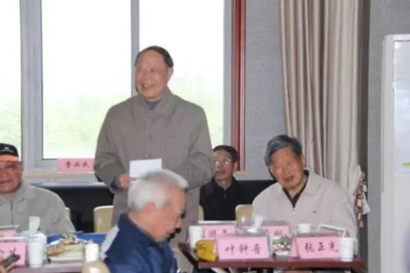 南京農業大學程遐年教授
