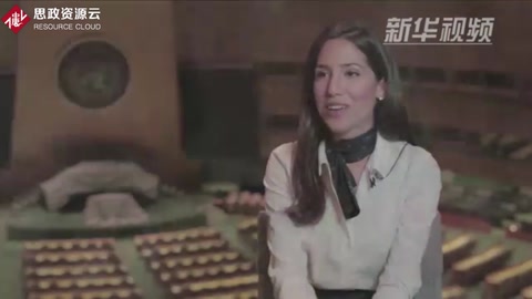 她們，<em>在</em><em>聯合國</em><em>當</em>“<em>導游</em>”