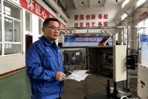 <em>王</em>斌俊：從小電工到大工匠的“機(jī)電神醫(yī)”