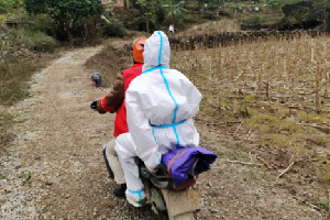 抗疫團結  情暖人間