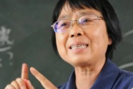 職業選擇—人生導師<em>張</em><em>桂</em><em>梅</em>