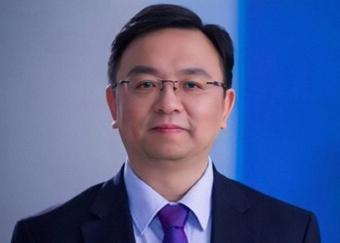 王傳?！?比亞迪股份有限公司執行董事