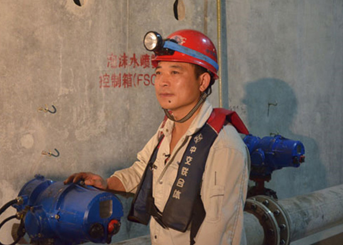 <em>授課</em><em>圖片</em>—<em>大國</em><em>工匠</em>：深海鉗工——管延安