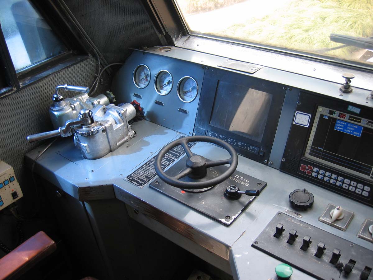 <em>授課</em><em>圖片</em>—內燃<em>機車</em><em>制動</em>手柄