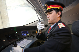 <em>授課</em><em>圖片</em>—動車組<em>司機</em>-李東曉