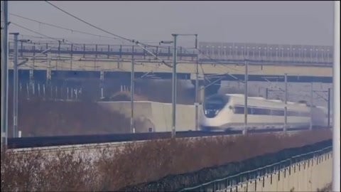 <em>最美</em>鐵路人物—高寒高鐵動車組<em>司機</em>—邢云堂