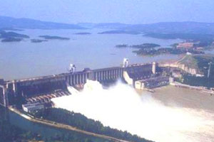 <em>測繪</em>類<em>專業</em>：《數字地形<em>測量</em>學A1—登“峰”測極，地球之巔的<em>高程</em><em>測量</em>》<em>課程</em><em>思</em><em>政</em><em>案例</em>