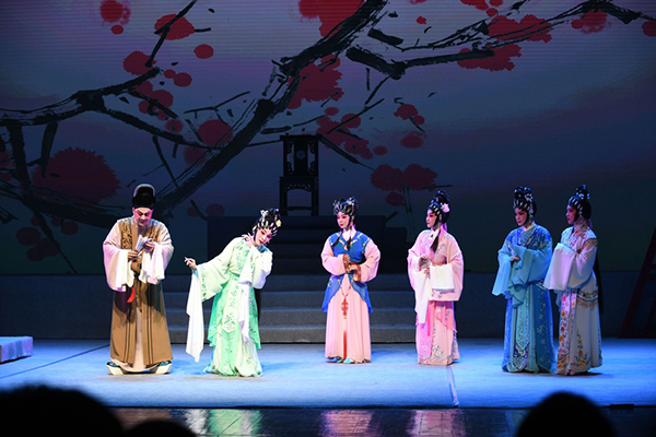 粵劇《桃花扇傳奇》<em>公演</em>
