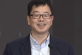 一分鐘了解<em>中國科學院</em><em>院士</em>、<em>光學</em><em>專家</em>李儒新