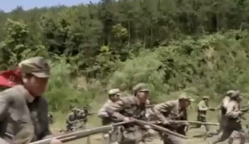 雷打的石頭 鐵打的<em>紀律</em>