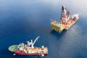 中國自主設計建造的亞洲第一深水導管架—海基一號